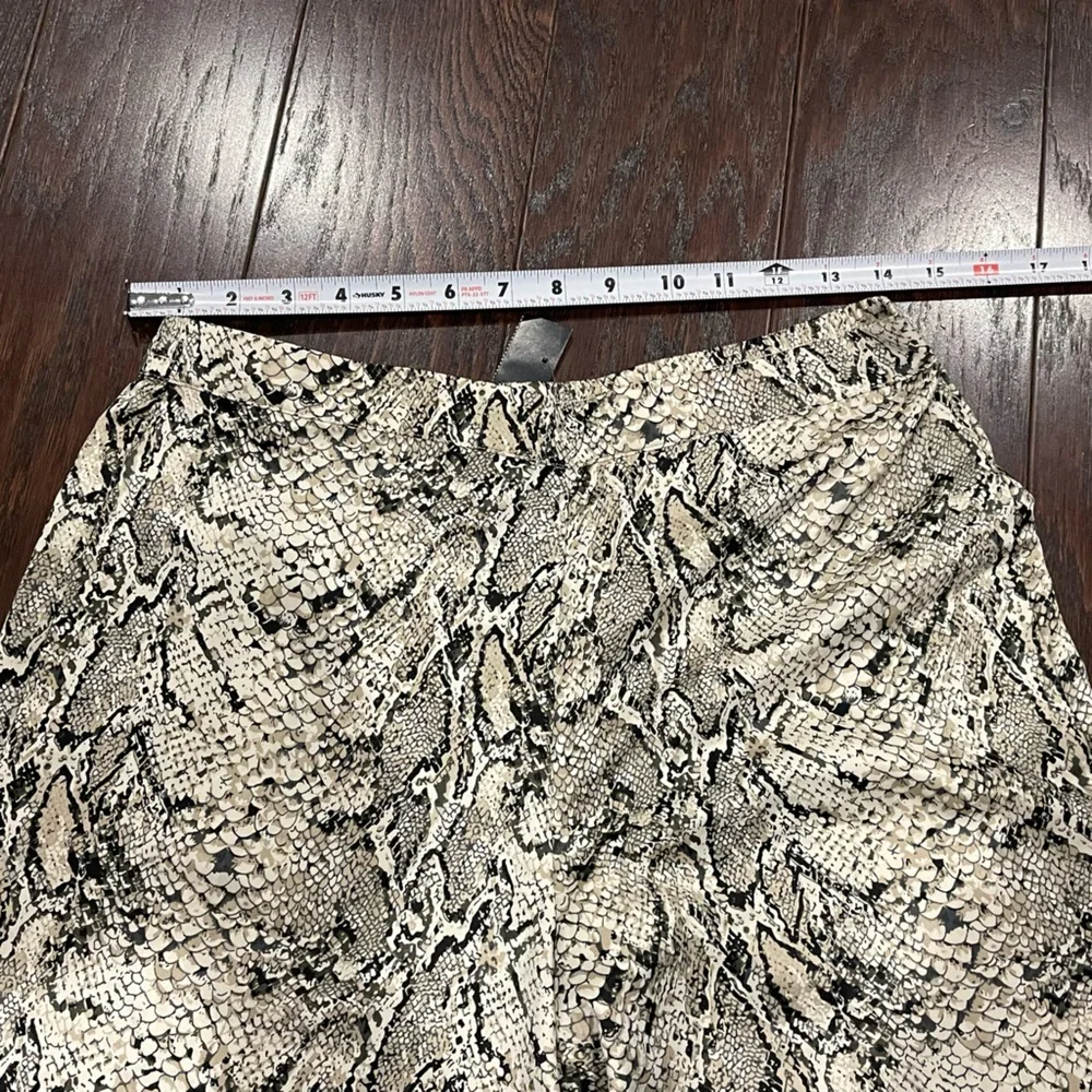 INC International Concepts Satin Pajama Set Snake Skin Size Small NEW